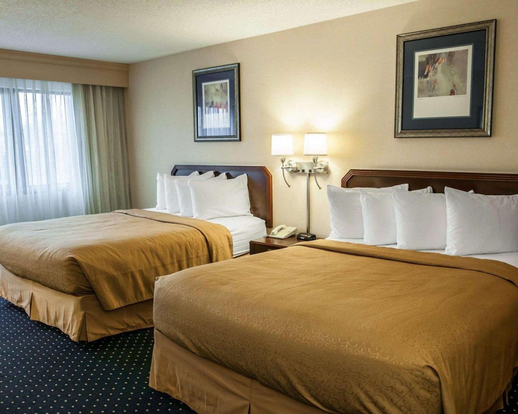 Quality Inn & Suites Гошен Екстериор снимка