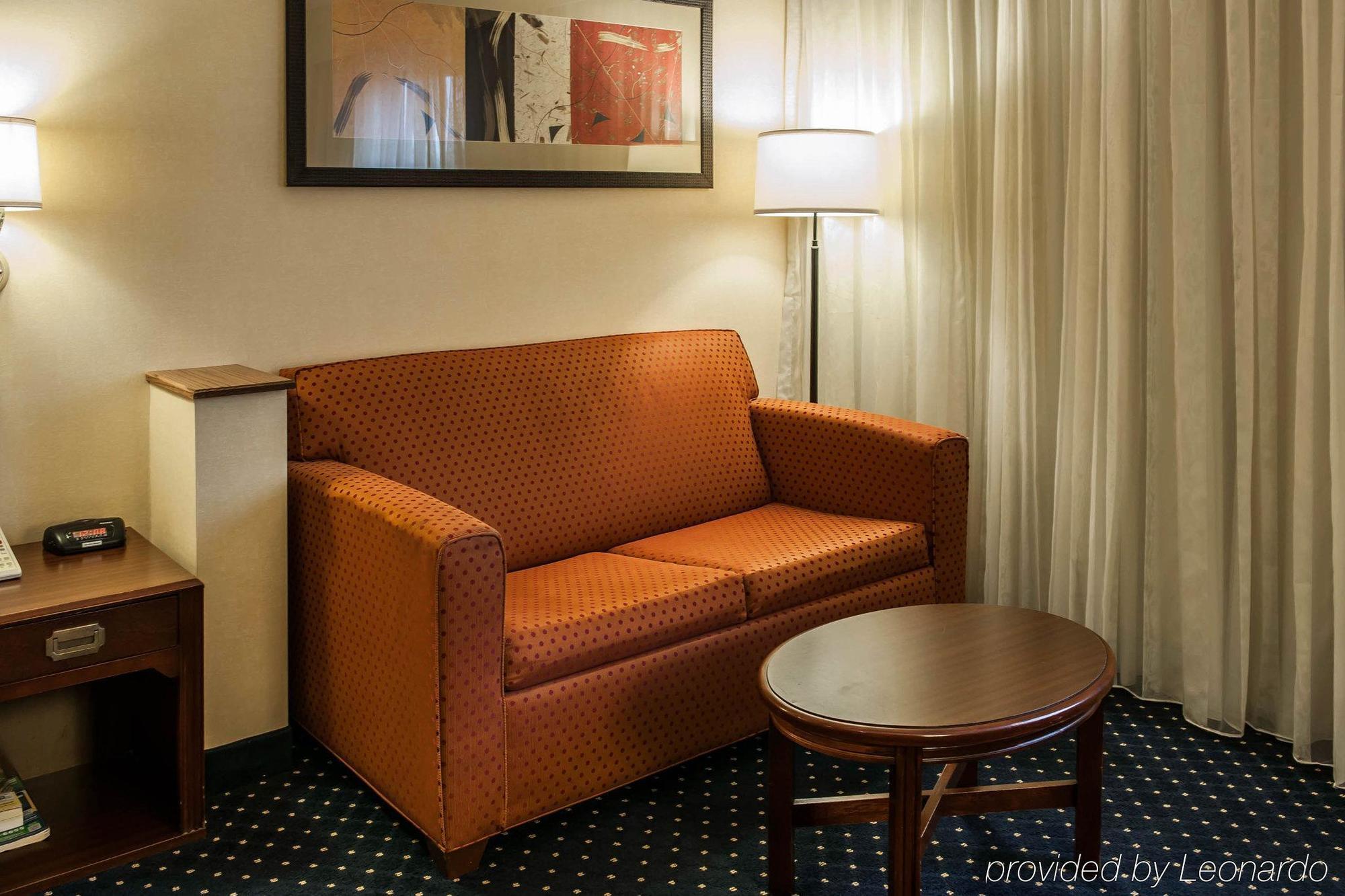 Quality Inn & Suites Гошен Екстериор снимка