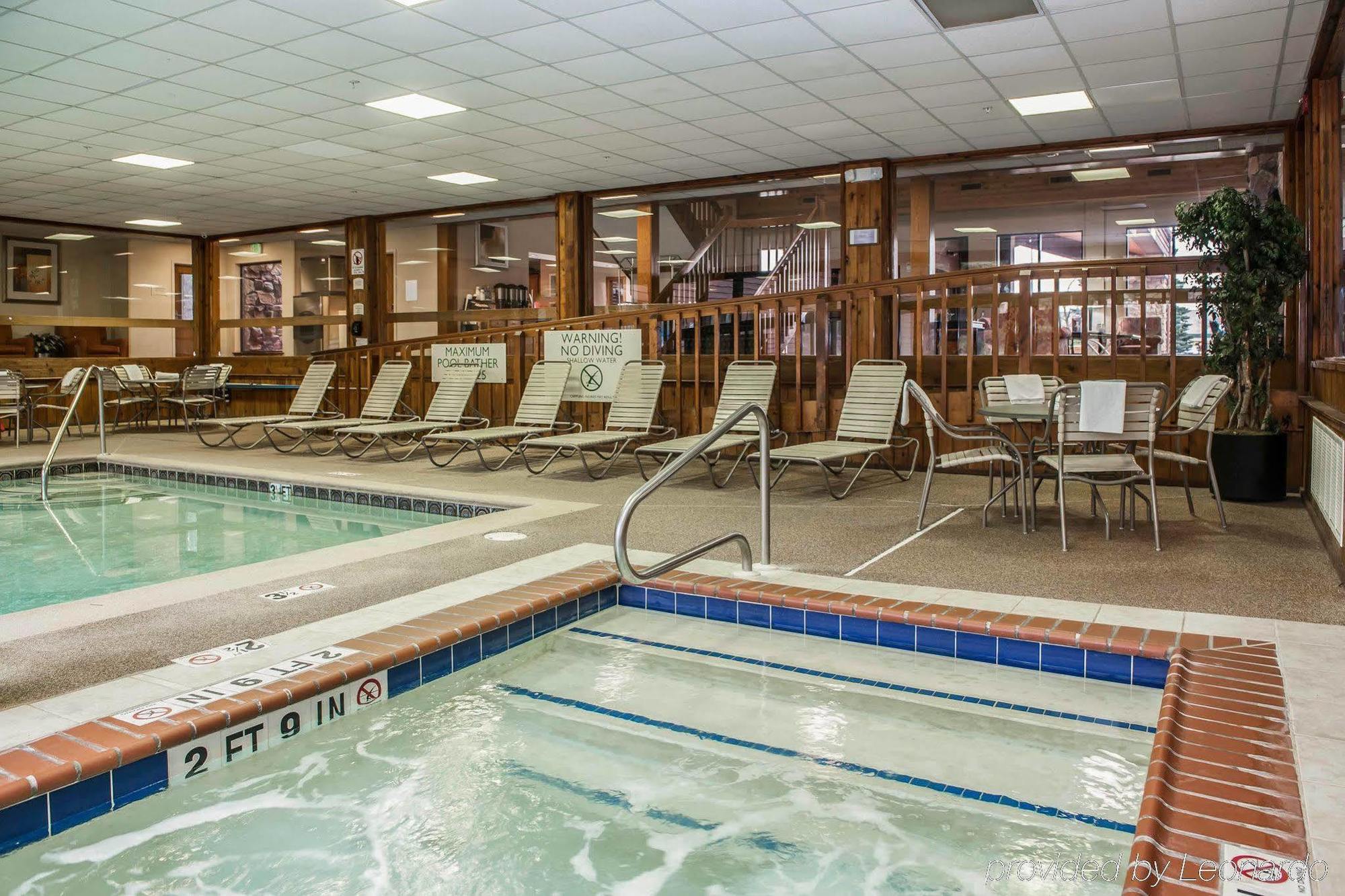 Quality Inn & Suites Гошен Екстериор снимка
